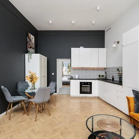 Historic Hideaway - Podgorze - By Upstairs Lägenhet Kraków