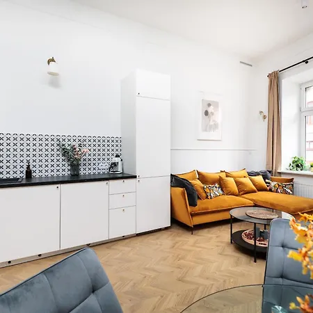 Historic Hideaway - Podgorze - By Upstairs Kraków