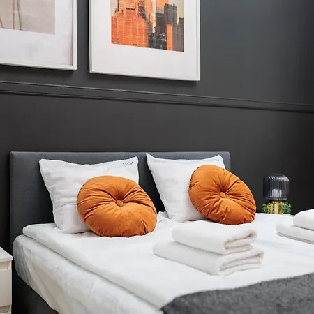 Historic Hideaway - Podgorze - By Upstairs Daire