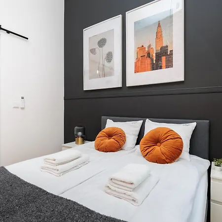 Historic Hideaway - Podgorze - By Upstairs Krakkó